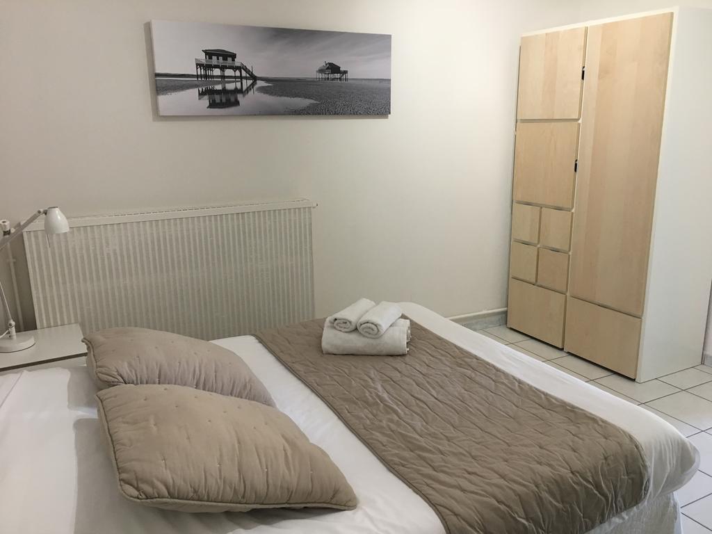 Hotel La Ferme D'En Chon ビスカロッス エクステリア 写真
